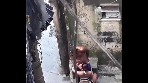 Anitta Pagando Boquete na gravação do clip (Novo).