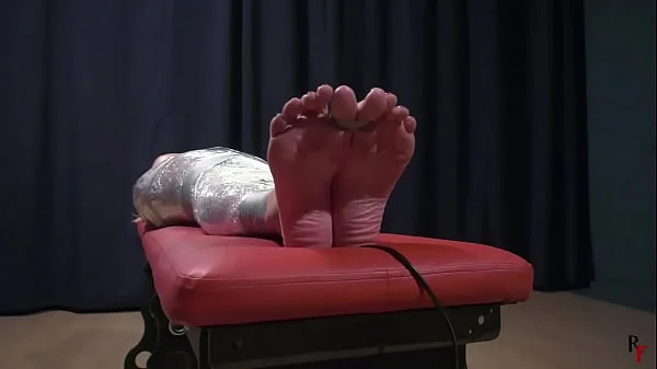 Darina has multiple orgasms Mummification with magic wand 2