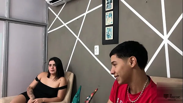 La mejor amiga de mi novia quiere sexo mientras ella esta de compras HISTORIA COMPLETA