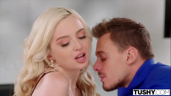 TUSHY Anal-obsessed Lexi demands the full service treatment