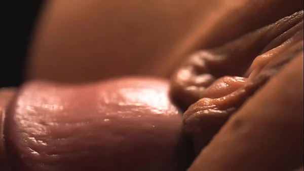 PLEASE CUM INSIDE ME !!!