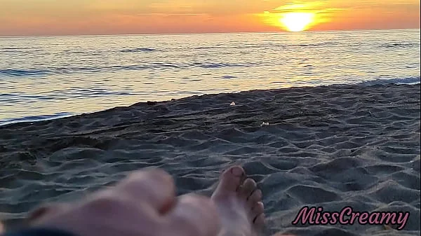 FLASHING my COCK in front of my STEPDAUGHTER at SUNSET in a PUBLIC BEACH and she HELPS me CUMSHOT in front of everyone - REAL SEX RISKY