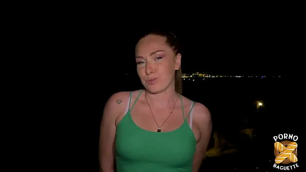 Lyia, jeune et extrêmement coquine
