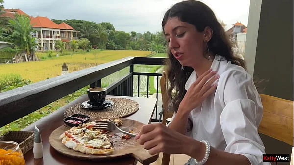 Eating pizza with cum on my face in a public cafe