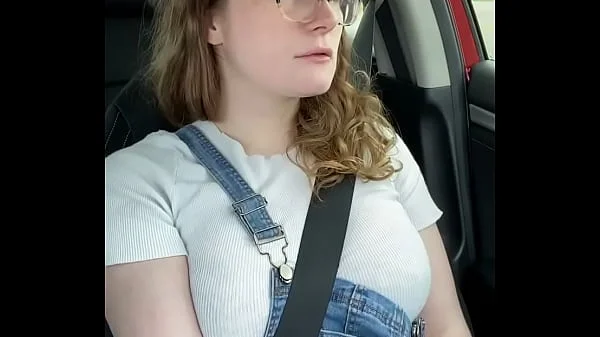 Nerdy Country Girl Rubs Herself in her Car