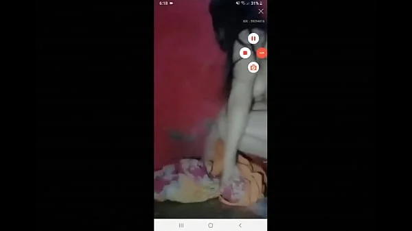 Indonesian slut loves fucking her pussy and ass until she squirts