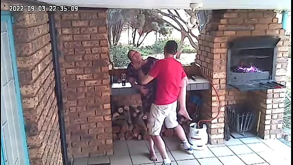 Spy camera : couple caught fucking on the porch of the nature reserve